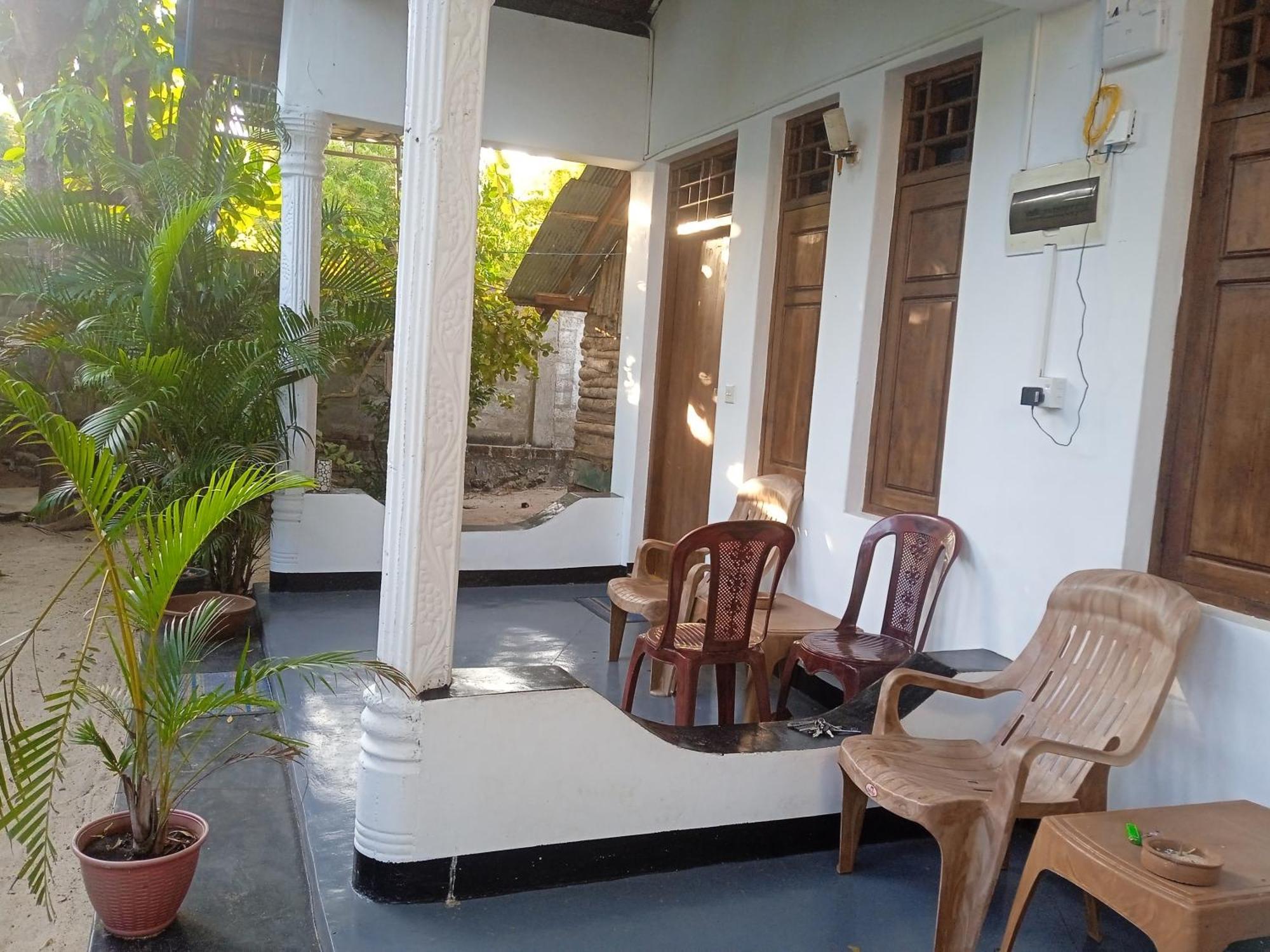 Aaliya Bay Hotel Arugam Bay Exterior photo